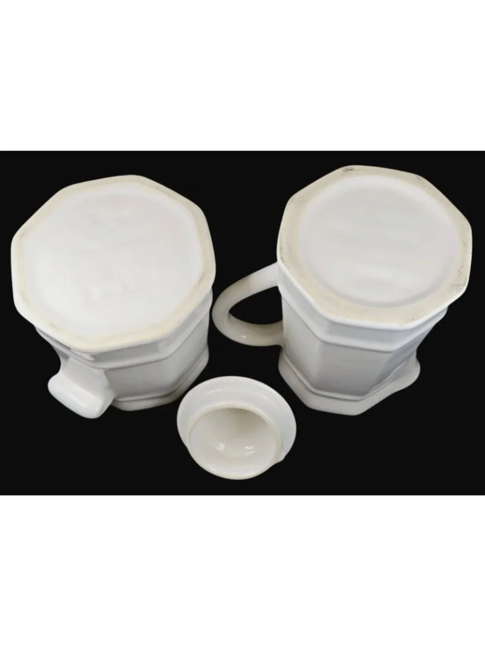 Pfaltzgraff Heritage White Creamer & Sugar Set USA Castle Mark Vintage 1960s-70s